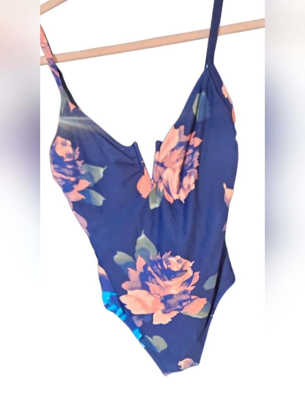 Vince Camuto Navy Swinsuit with Peach Floral Accent Size 12 EUC - Picture 1 of 9
